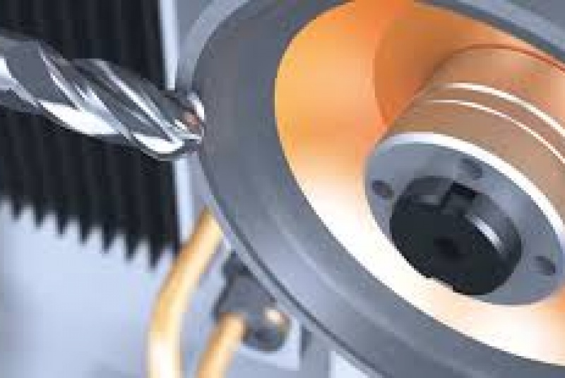 Novinky / Nové 5 osé CNC centrum VOLLMER Vgrind 360 - foto Novinky / Nové 5 osé CNC centrum VOLLMER Vgrind 360 - foto