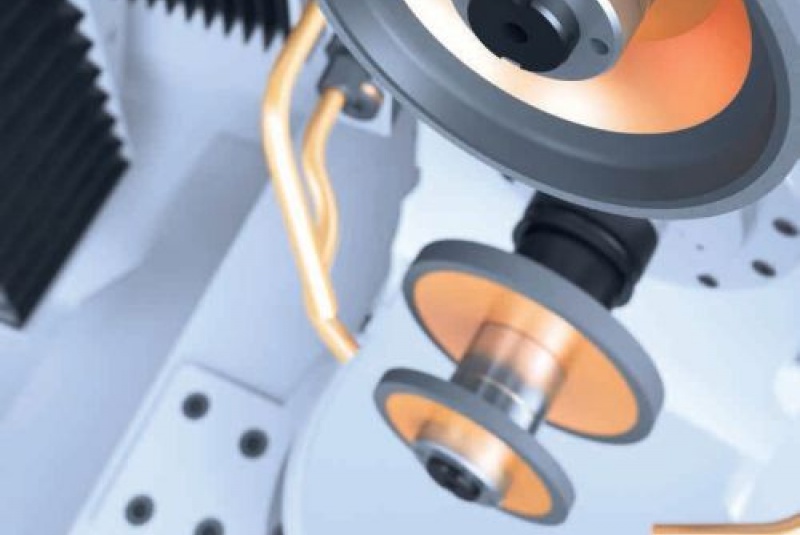 Novinky / Nové 5 osé CNC centrum VOLLMER Vgrind 360 - foto